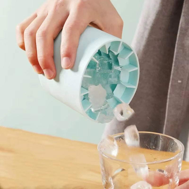 Silicone Ice Cube Mold round Ice Bucket Summer Homemade DIY Refrigerator Freeze Ice Maker Creative Ice Cube Mold Barware Tools